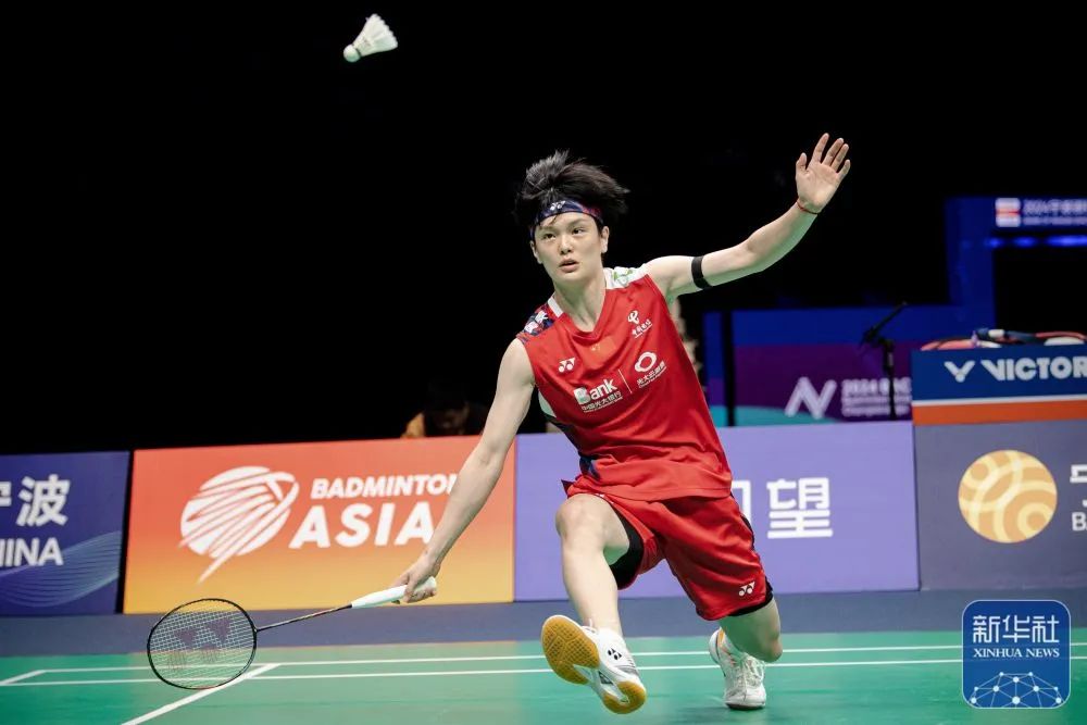 逼抢里保持 逼抢里保持