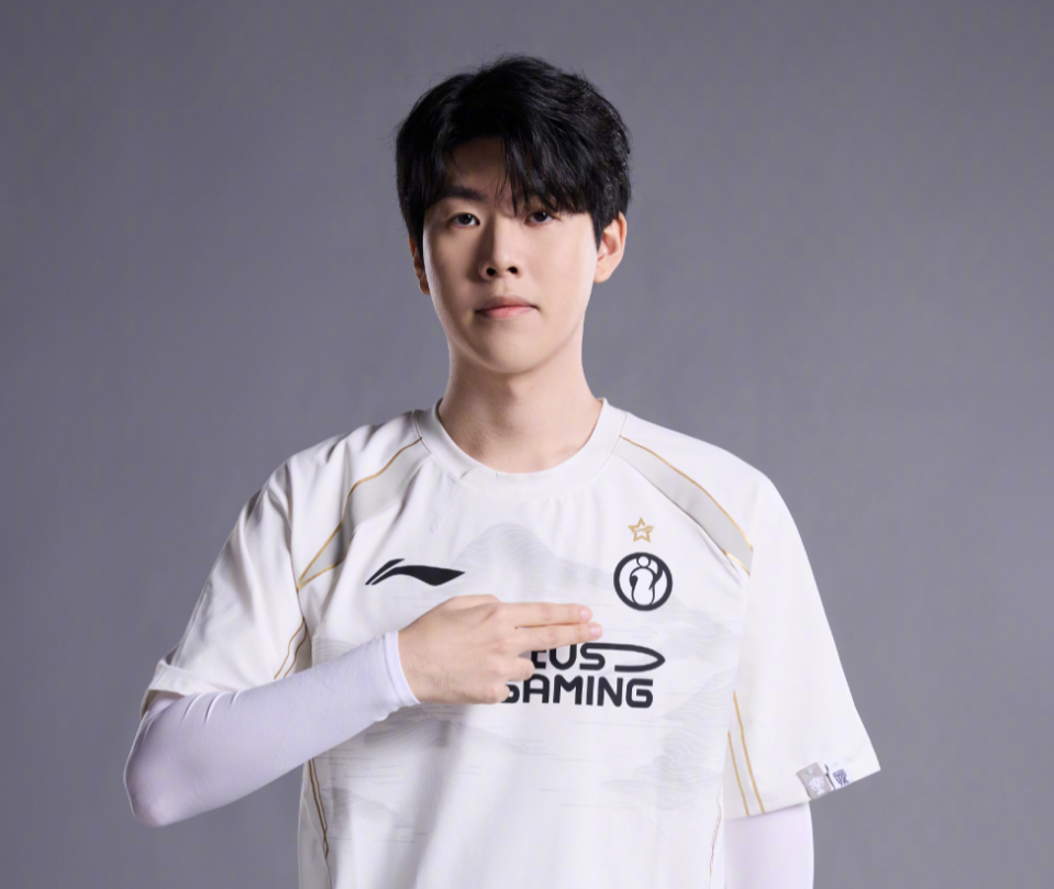 阿连德的出 阿连德的出